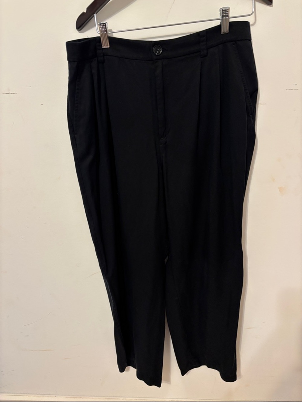 LOFT Black Dress Pants - Slim Pleat Front